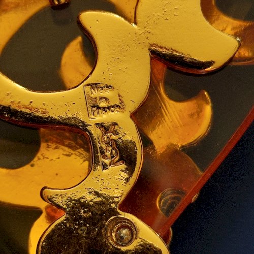 Broche pendentif cœur Yves Saint Laurent 