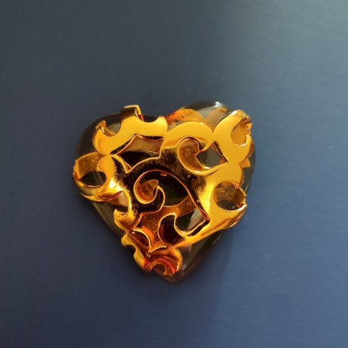 Broche pendentif cœur Yves Saint Laurent 