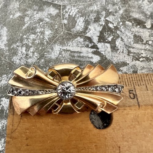 Broche plaqué or Estampillé Fix Art déco 1925 ancien vintage bijoux d’époque