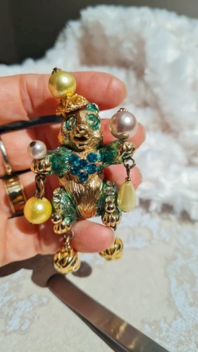 Broche Rare vintage Signée Jacky de G années 70