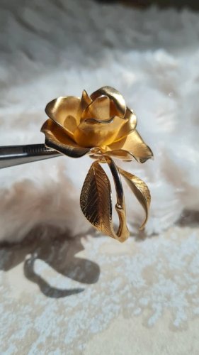 Broche Rose vintage articulée Cerrito