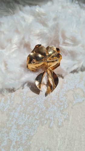 Broche Rose vintage articulée Cerrito
