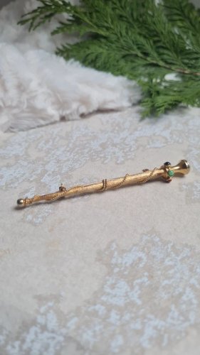 Broche sceptre doré vintage et pierre en verre