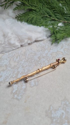 Broche sceptre doré vintage et pierre en verre