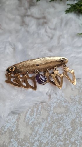Broche vintage dorée et améthystes