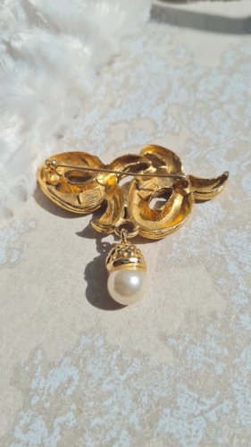 Broche vintage Mercedes Robirosa