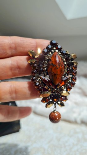 Broche vintage oversize couleur Mordoré strass et pate de verre