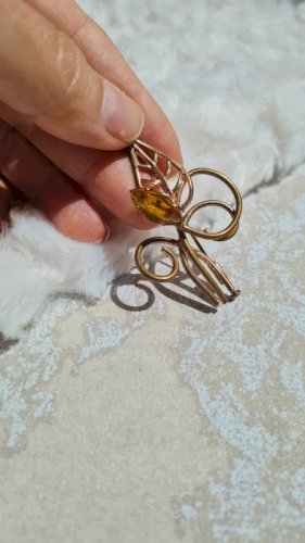 Broche vintage strass champagne