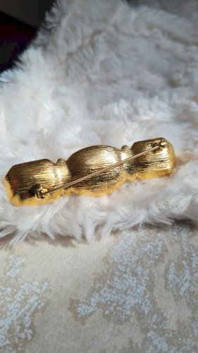 Broche vintage Trifari géométrique