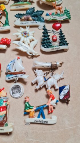 Broches - lot de broches vintage souvenir années 50 Germany