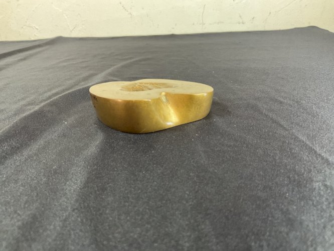 bronze curiosa érotique presse papier signé michel jaubert .