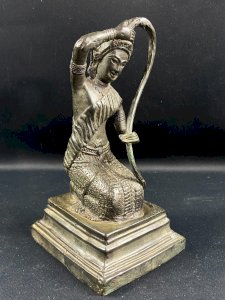 Bronze de Mae Thorani Bouddhisme Royaume de Rattanakosin Thaïlande fin XIXe