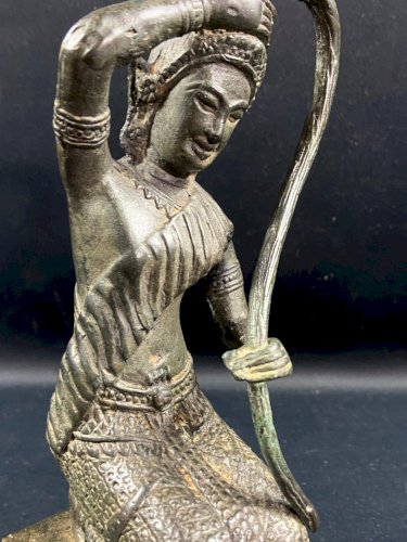 Bronze de Mae Thorani Bouddhisme Royaume de Rattanakosin Thaïlande fin XIXe