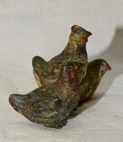 -BRONZE DE VIENNE 3 POULES PEINTES SIGNATURE COLLECTION OBJETS DE VITRINE déco D