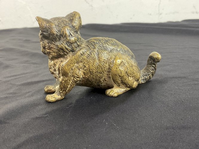 Bronze de Vienne  GESCHÜTZT  gros Chat , Chaton .
