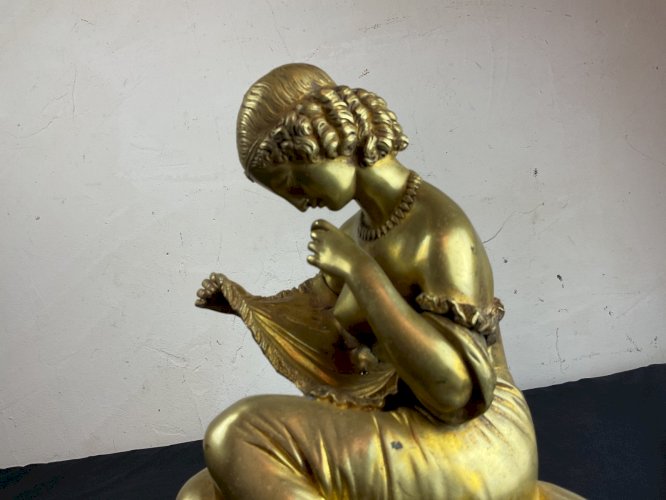 Bronze doré  , "Jeune Femme dénudée "