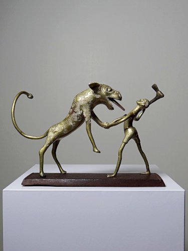 Bronze du Dahomey, Bénin Afrique, vintage/ancien XXe Le chasseur et la bête