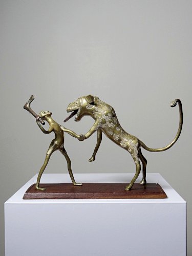 Bronze du Dahomey, Bénin Afrique, vintage/ancien XXe Le chasseur et la bête