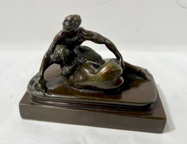 Bronze érotique a patine brune "S.M " XIX siècle