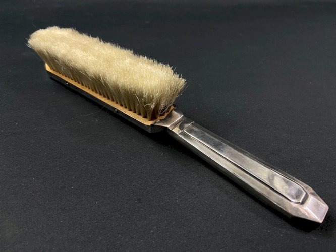 Brosse de table en métal argenté de style Art déco 1930-1950