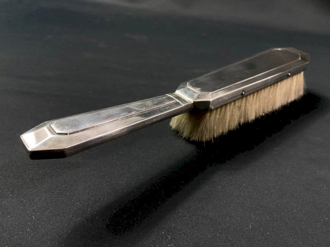 Brosse de table en métal argenté de style Art déco 1930-1950