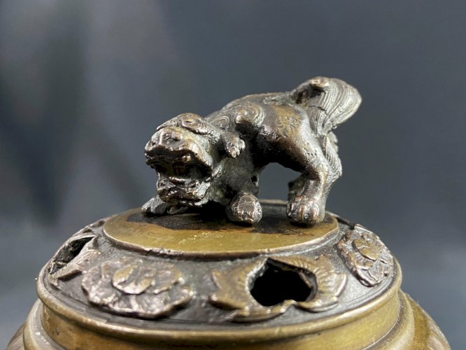 Brûle parfum XIXe en bronze Chine Japon
