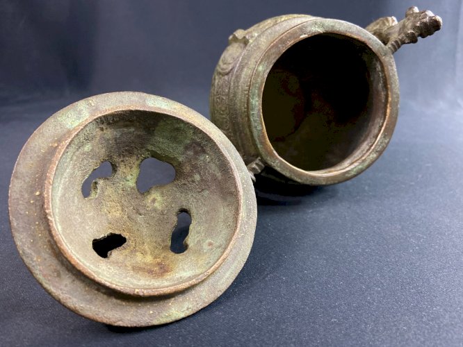 Brûle parfum XIXe en bronze Chine Japon