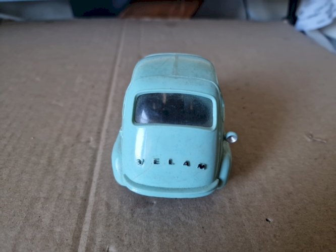 BS Le Jouets Punch Made in France Isetta Velam