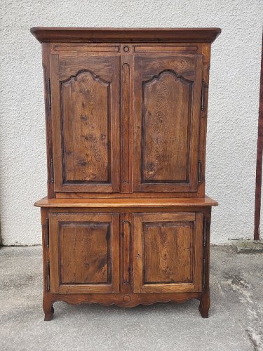 BUFFET 2 CORPS 2 PORTES BASSES ET 2 PORTES HAUTES EN CHENE