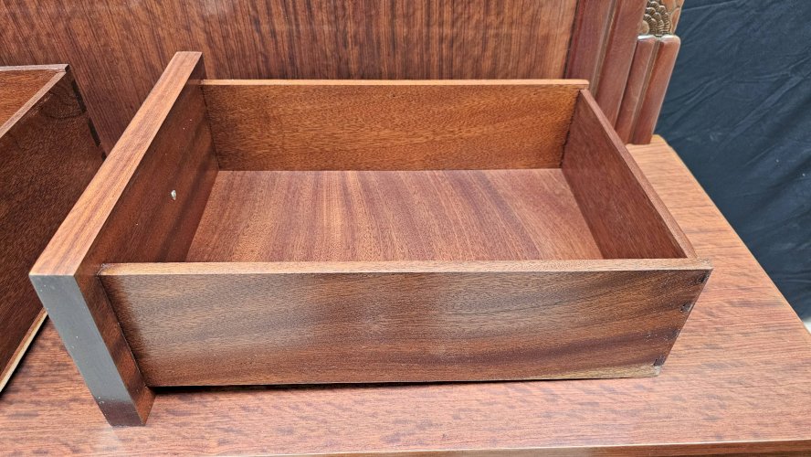 Buffet Art Déco de Saddier & Fils en palissandre massif et placage