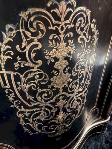 Buffet d'entre deux à hauteur d'appui forme violonnée style Boulle Napoléon III