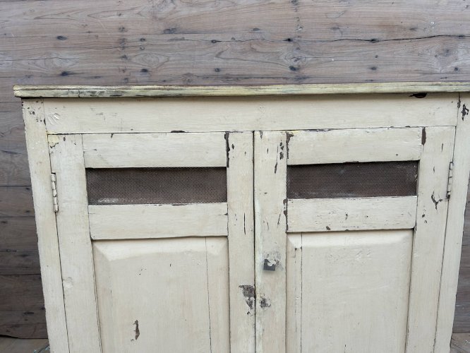 Buffet en teck birman avec patine dorigine