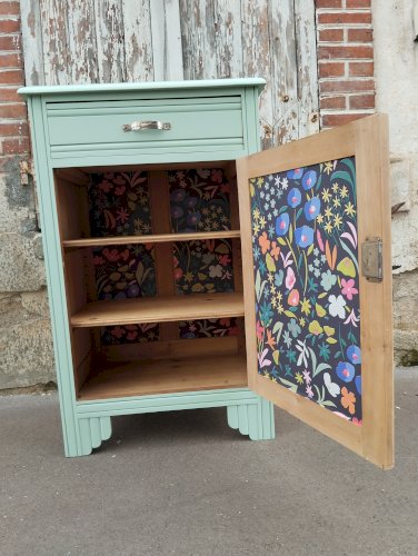 Buffet parisien vintage