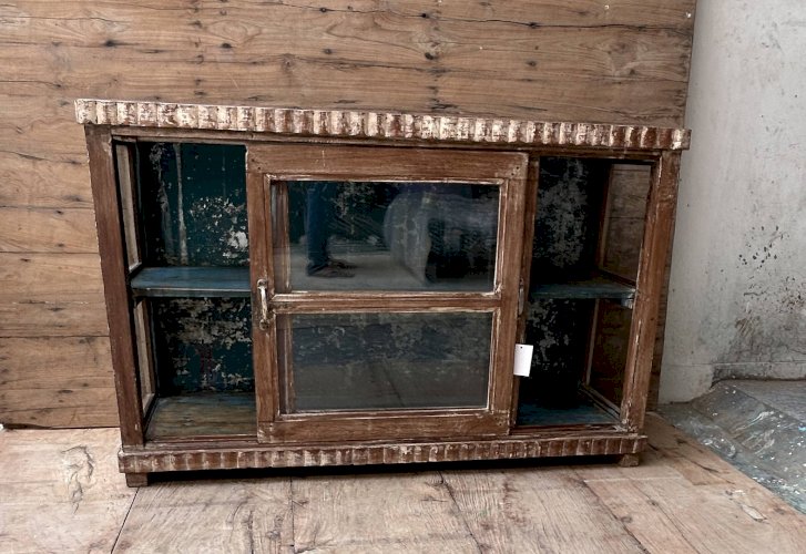 buffet vitré en teck birman avec patine dorigine