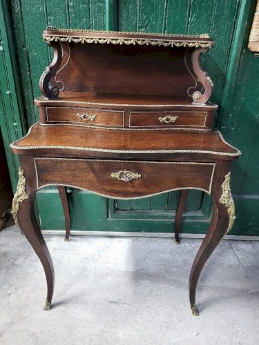BUREAU A GRADINS ECRITOIRE EN PALISSANDRE DU XIX ème SIECLE