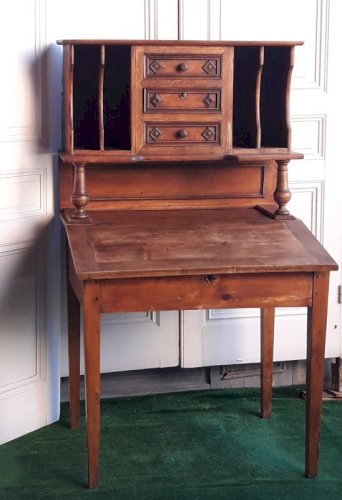 Bureau à pente, pupitre, avec trieur, tiroirs et casiers de rangement bois massif