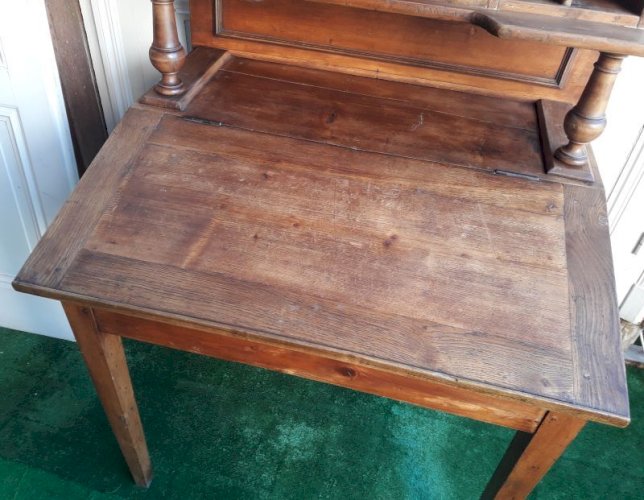 Bureau à pente, pupitre, avec trieur, tiroirs et casiers de rangement bois massif