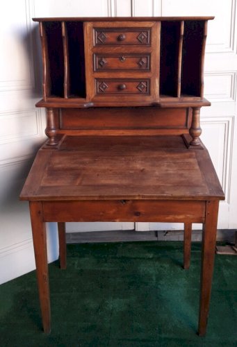 Bureau à pente, pupitre, avec trieur, tiroirs et casiers de rangement bois massif