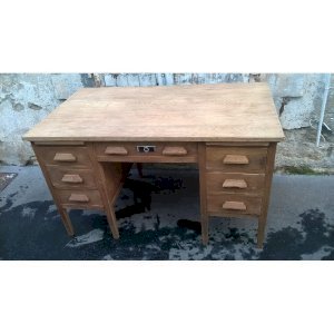 Solid raw oak master's desk