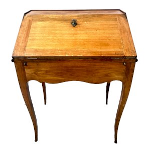 Sloping desk in solid cherry wood, 20th century