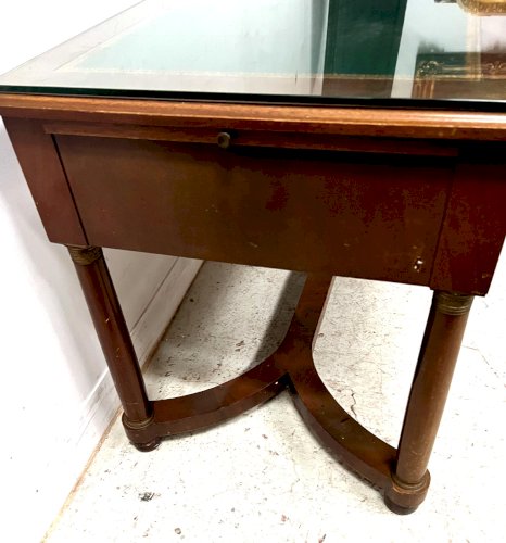 Bureau de style Empire en acajou et placage XXieme siècle