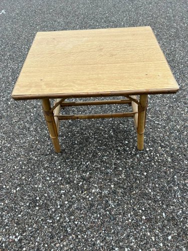 Bureau et chaise enfant en rotin