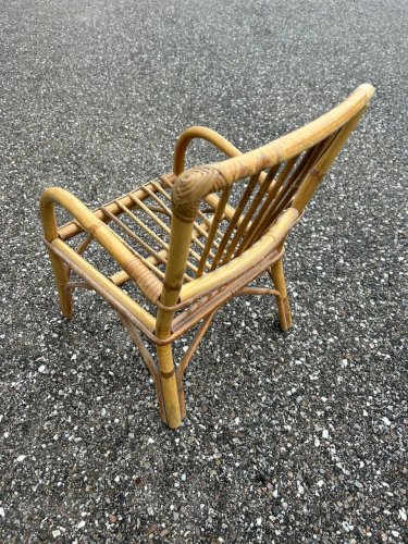 Bureau et chaise enfant en rotin