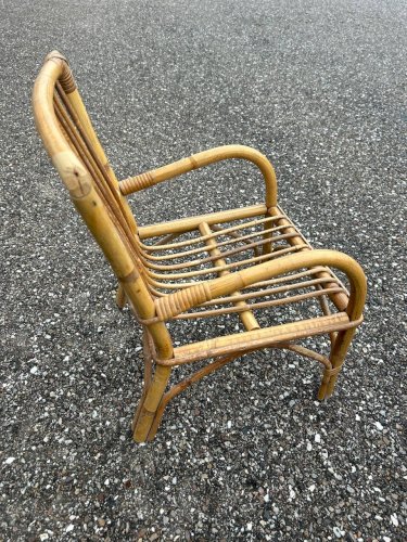 Bureau et chaise enfant en rotin