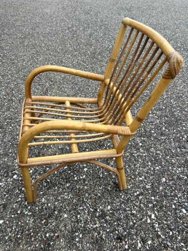 Bureau et chaise enfant en rotin