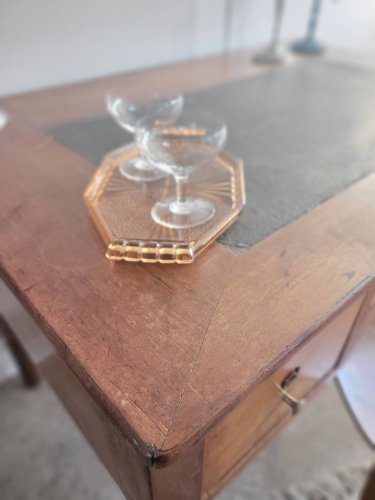 Bureau Louis Philippe à pieds tournés