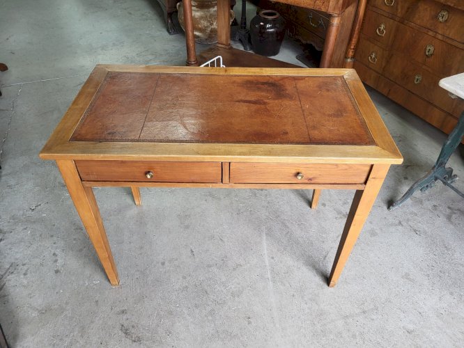BUREAU PLATEAU CUIR AVEC 2 TIROIRS EN MERISIER