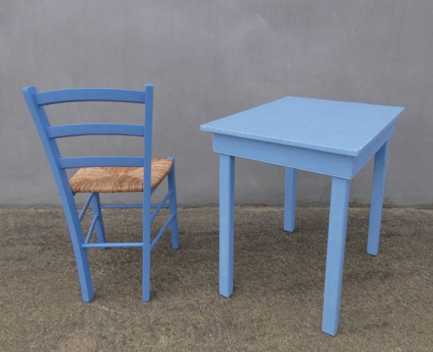 bureau table d'appoint + chaise en bois bleu
