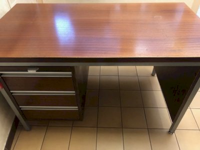 BUREAU VINTAGE DES ANNÉES 50/60