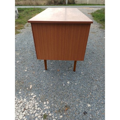 Bureau Vintage des Années 70 + Chaise